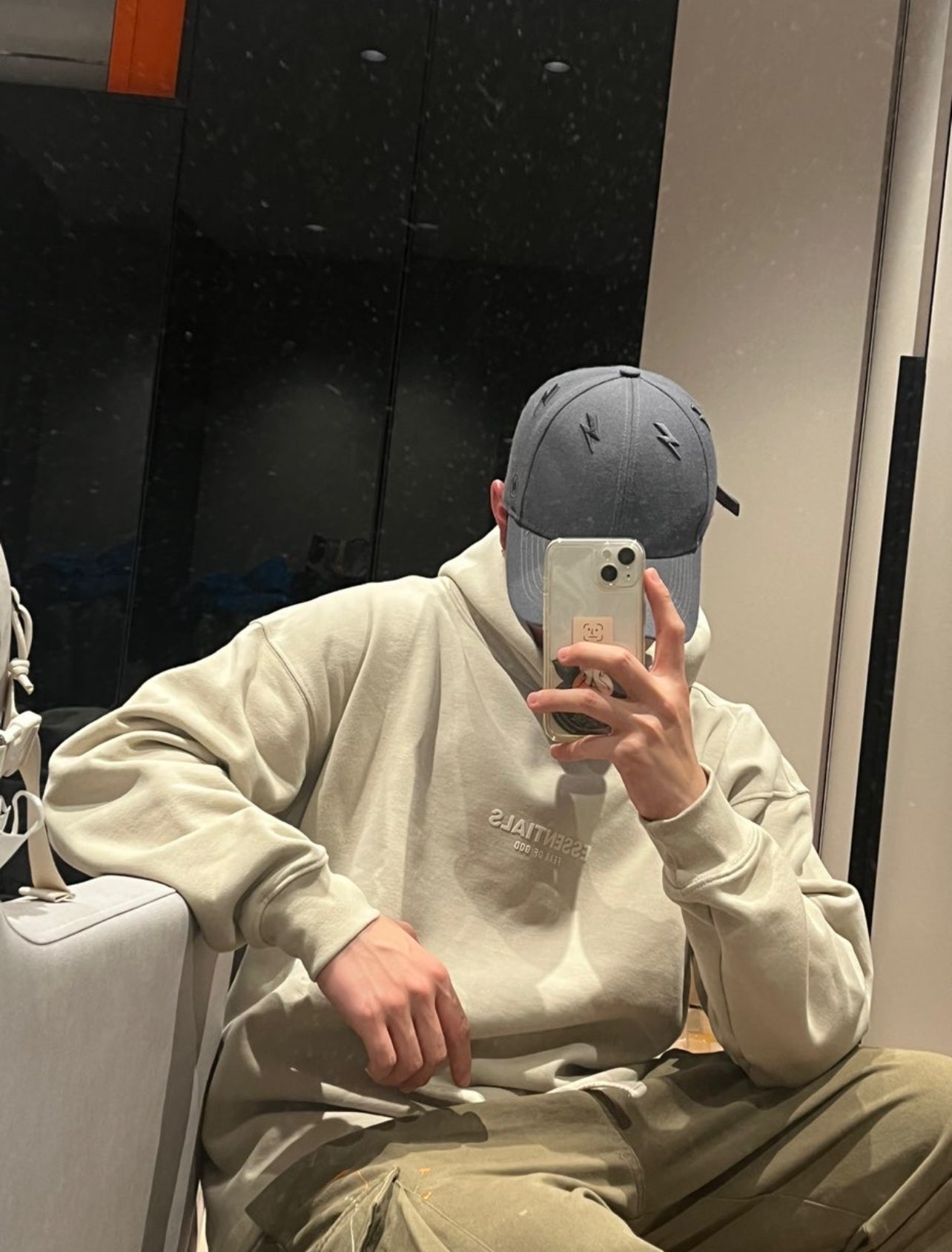 Essentials SS22 Relaxed Fleece Logo Hoodie