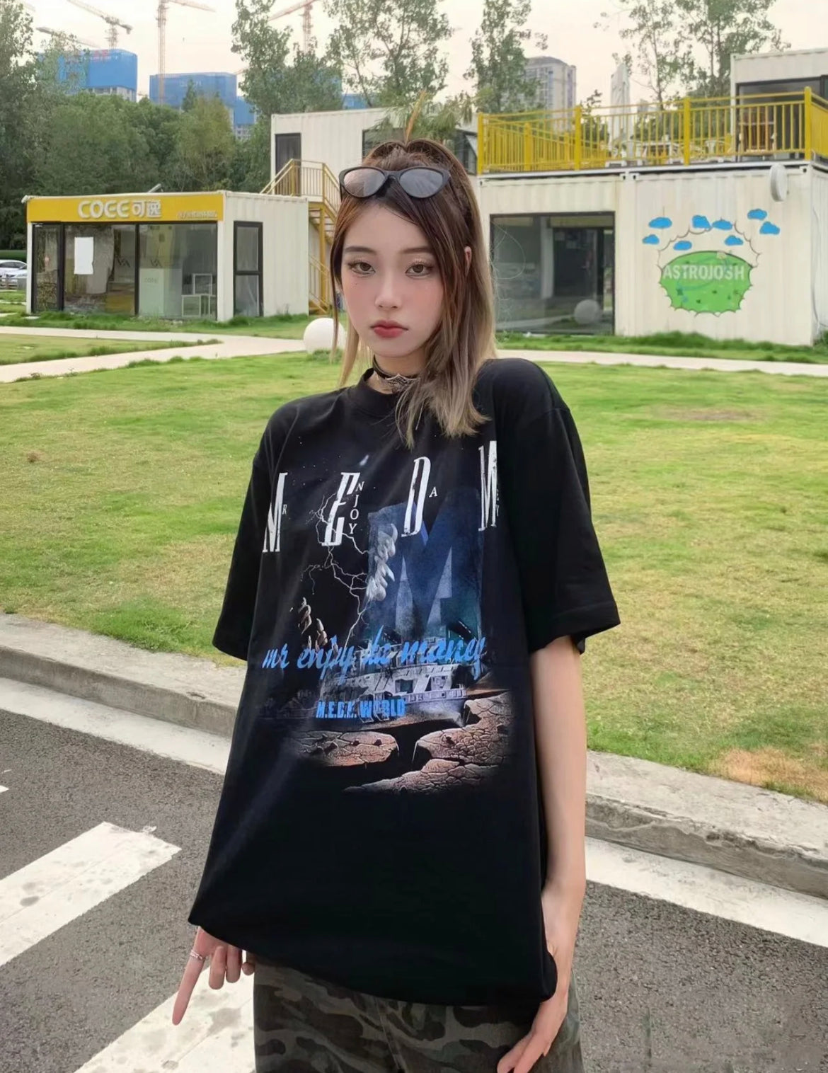 MEDM Lightning Graphic Tee