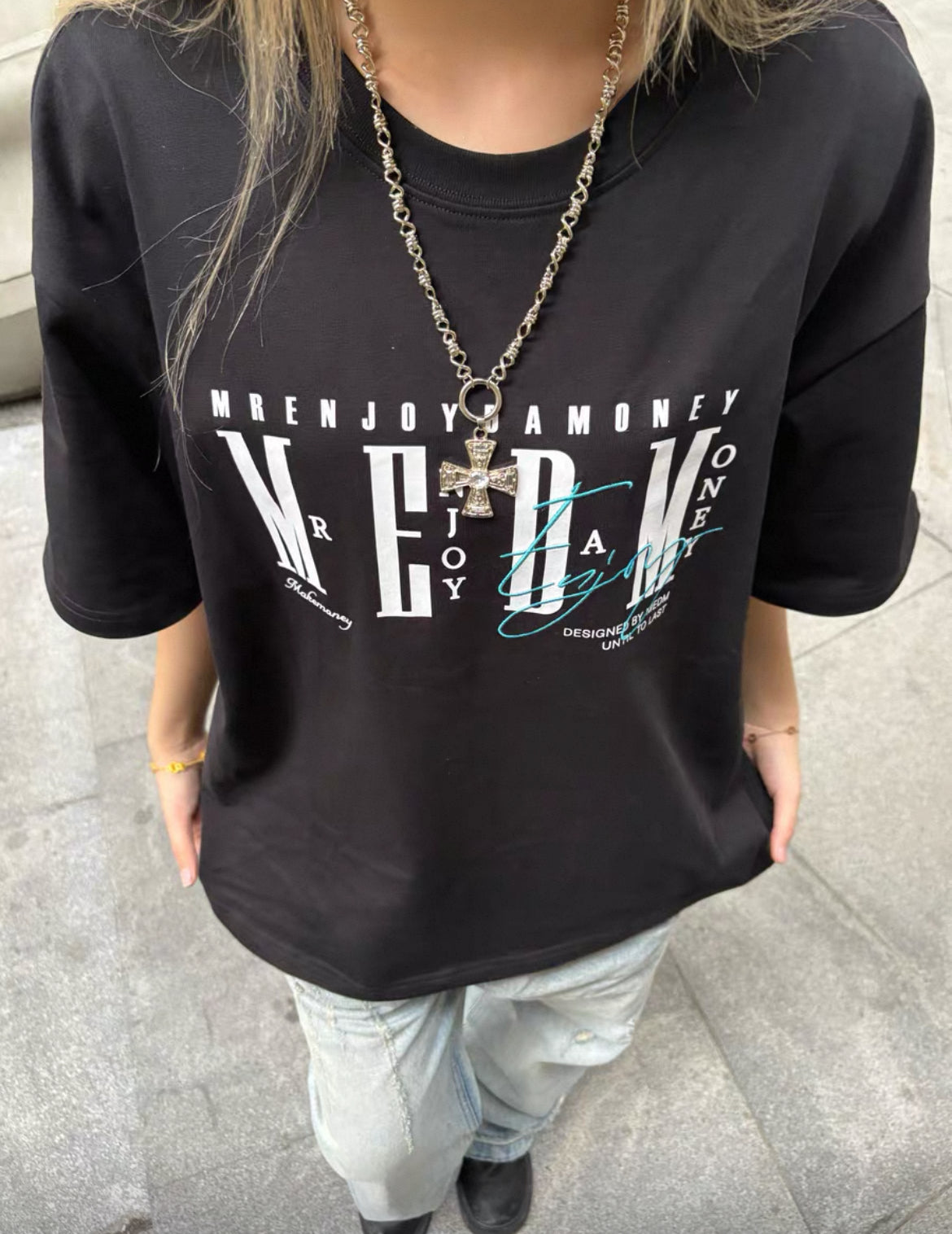 [READY STOCK] MEDM SS25 Oversized Embroidery Logo T-Shirt | Medm Streetwear Tee | Unisex Couple Fashion Top  | 潮牌短袖
